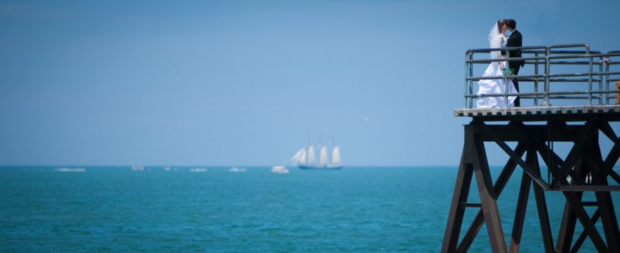 12 Amazing Spots To Take Wedding Photos On Lake Erie Rock The Lake