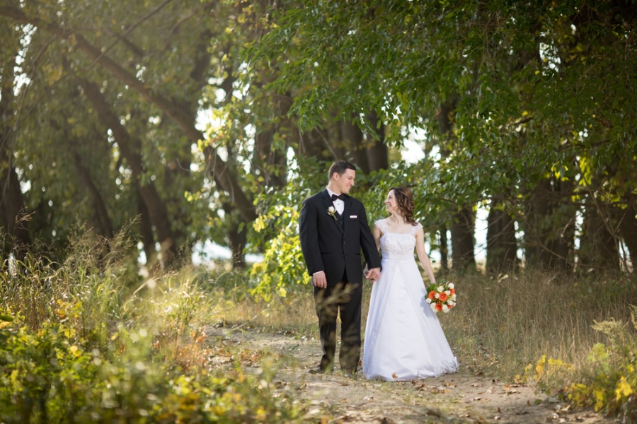 12 Amazing Spots To Take Wedding Photos On Lake Erie Rock The Lake