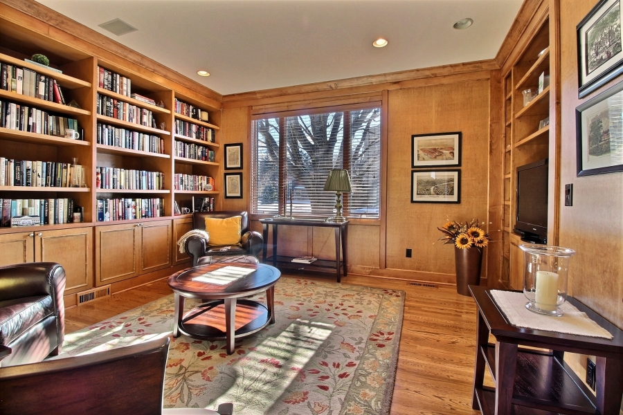 Lake Harbor Court House of the Week Lake Harbor Court House of the Week